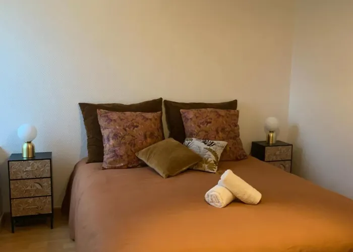 Maison Meublée Hébergement de vacances *